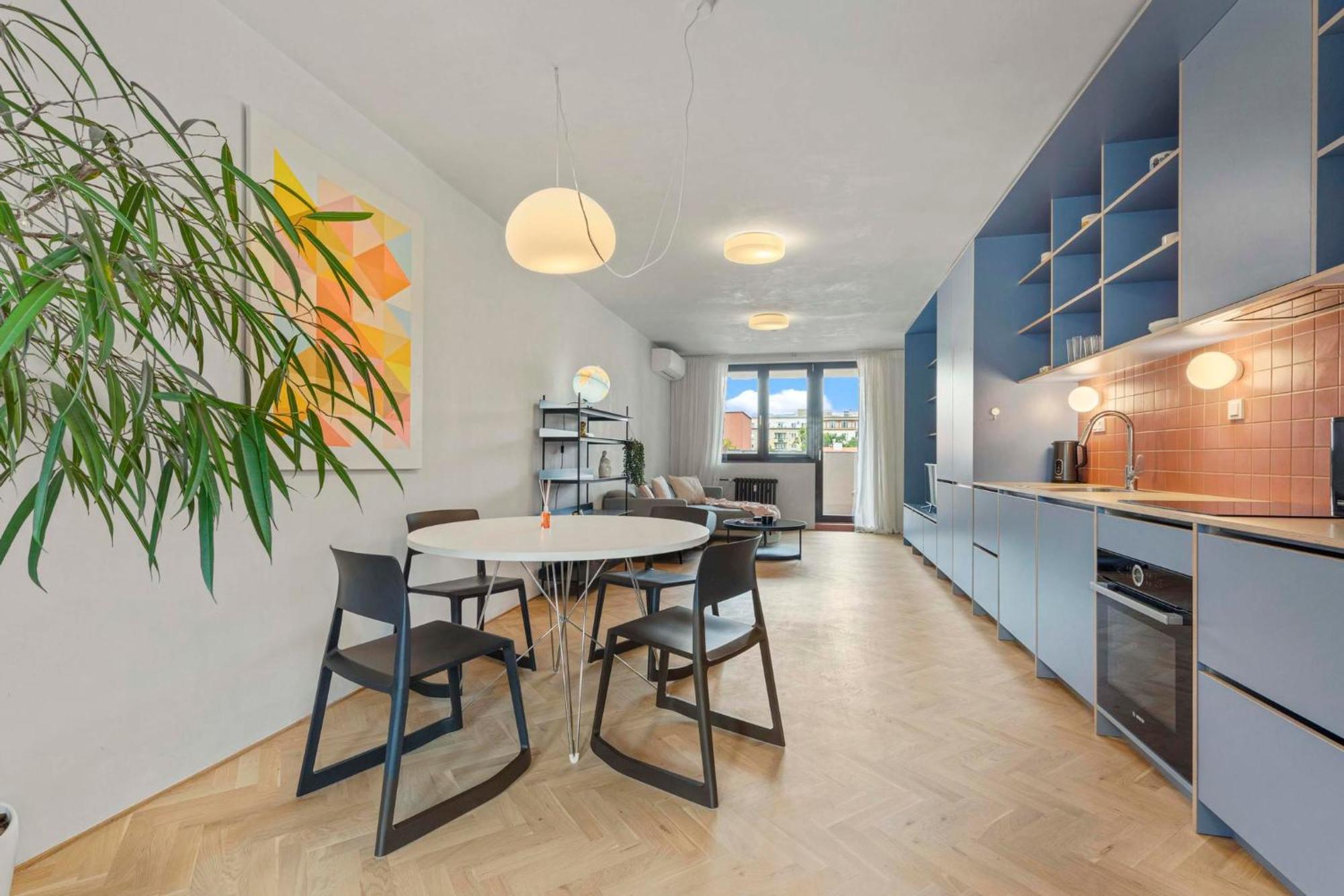 Elegant City Escape - Modern & Central Братислава Екстер'єр фото